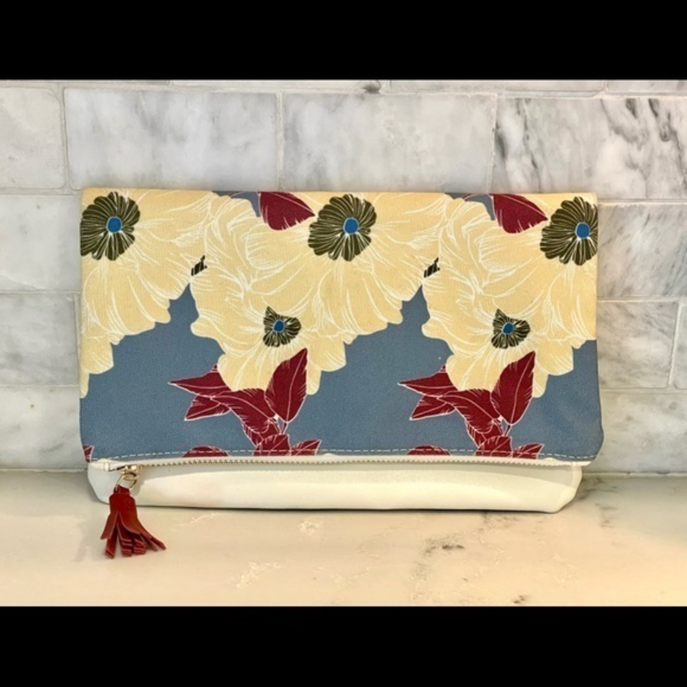 Women’s Rachel Pally Foldover Clutch in Cream & Floral